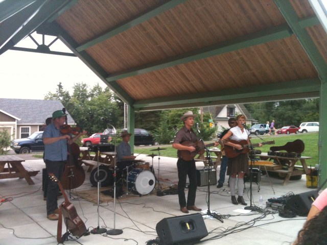 Aurora Oregon Concert Series